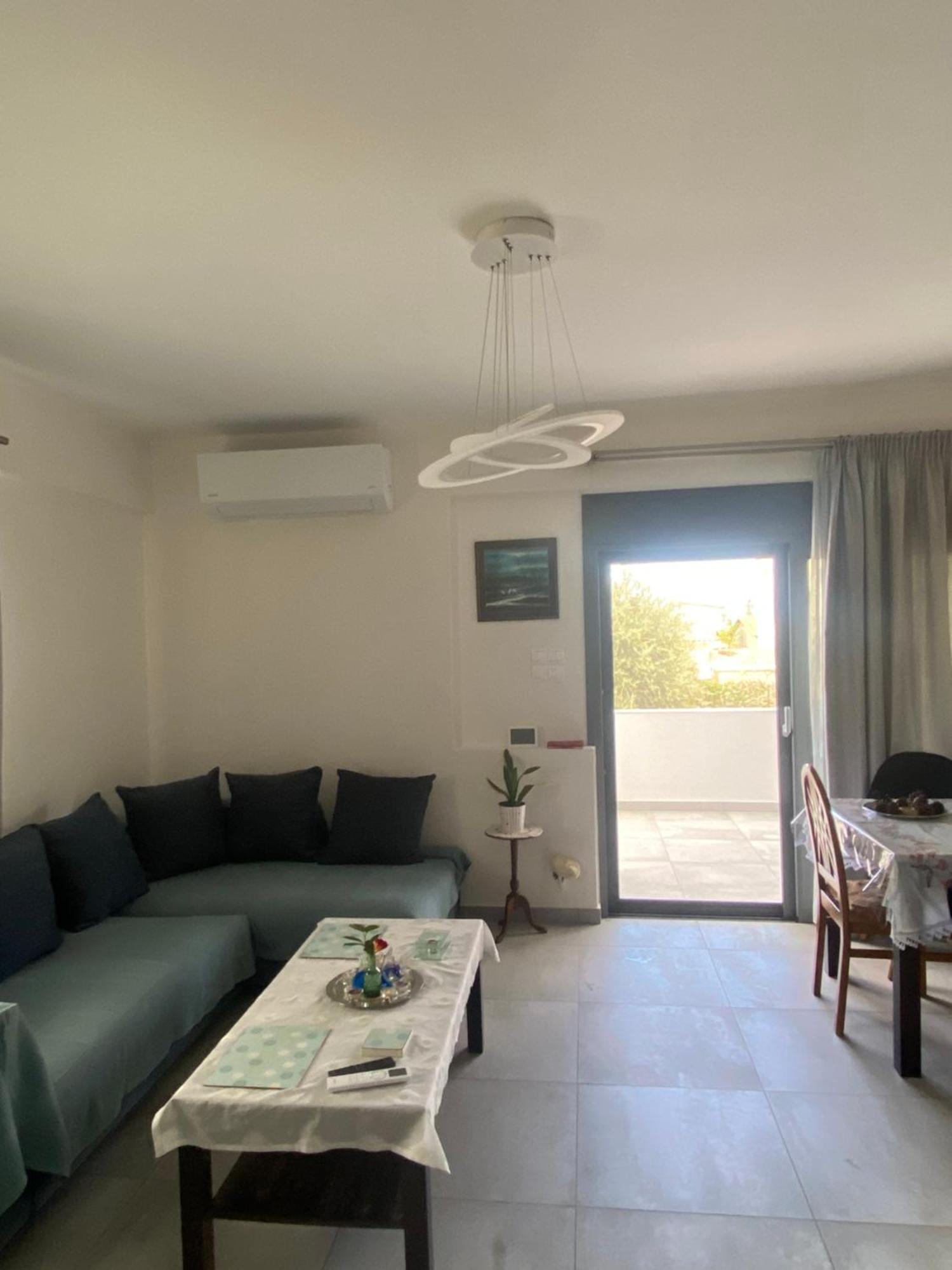 Οι Ακτινες Του Ηλιου Appartement Agios Spyridon  Buitenkant foto